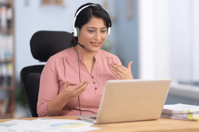SEO Virtual Assistant Services | Expansion Desk SEO virtual assistant discussing keyword and ranking strategy on a video call